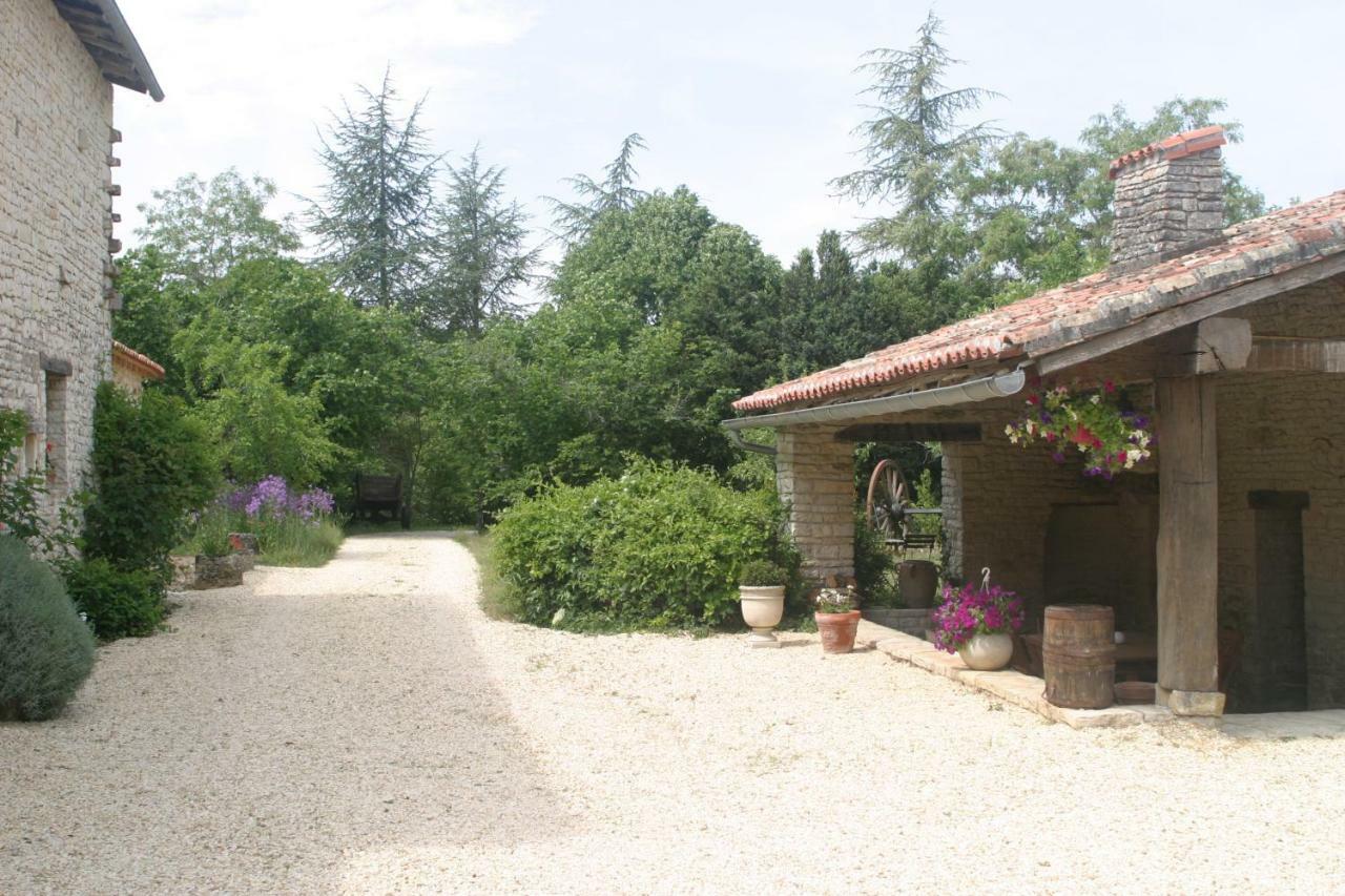 Bed and Breakfast Le Logis De L'Espoir Jauldes Exterior foto